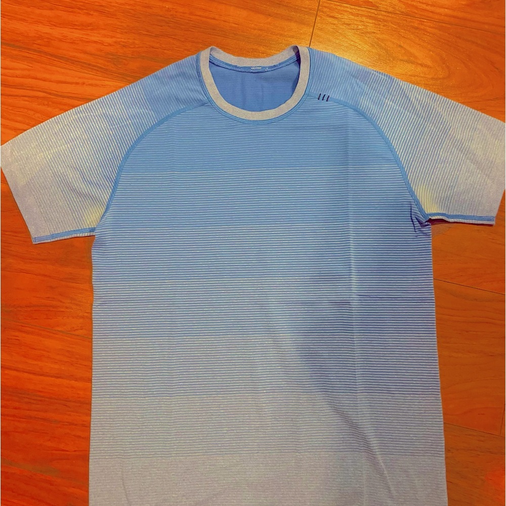 Medium Lululemon Workout Shirt